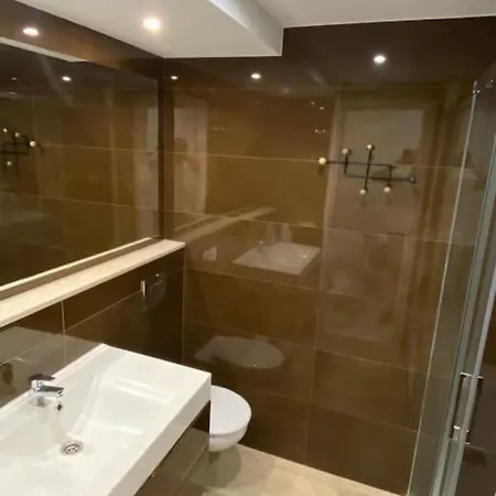 Con Ubicacion Apartment Marbella